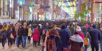 Турция продлевает ограничения, которые уже вот-вот должны были отменить