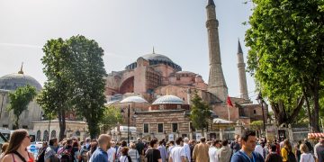 новость 24-03-2021 Туризм Турции празднует победу и подсчитывает прибыль