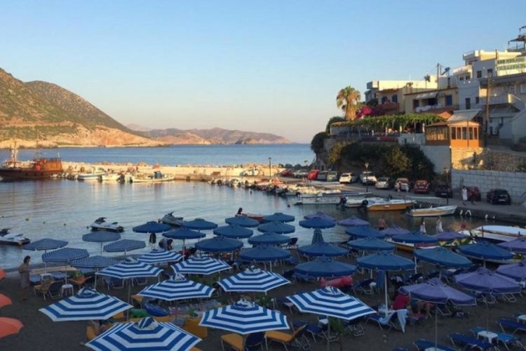 новость 08-03-2021 Греция продлила еженедельную квоту на прием россиян