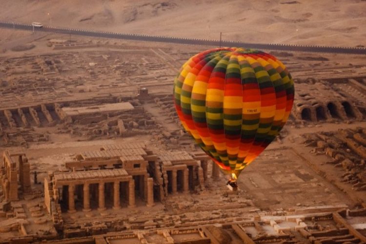 новость 04-03-2021 В небо над Луксором вновь взлетят воздушные шары