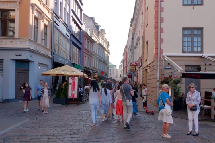 Туроператор отметил важный момент, касающийся полетов из РФ в Латвию