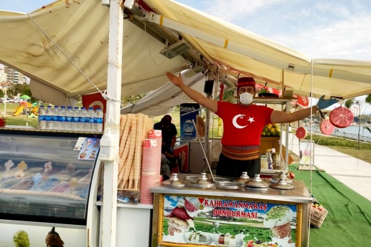 В Турции озвучили условия отмены тестов на ковид после 15 апреля