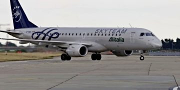 Япония попросила Китай не брать мазки из анального отверстия для тестирования на ковид