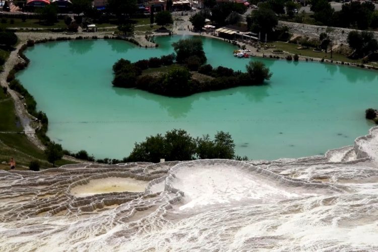 Президент Турции пообещал хороший отдых российским туристам