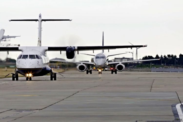 Авиакомпаниям может грозить серьезное наказание за овербукинг