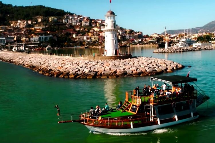 Туризм Турции озвучил многообещающие прогнозы на лето