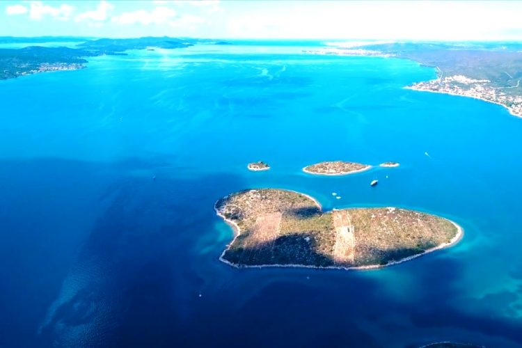 Западные СМИ сообщили, что убивает туризм быстрее пандемии