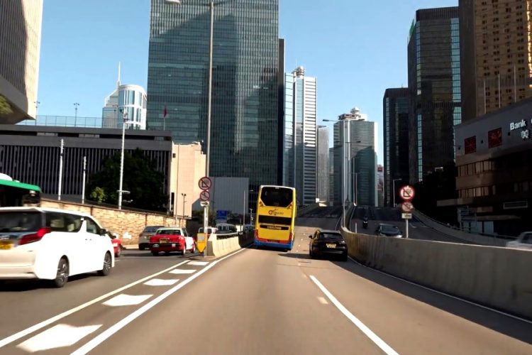 Компания Hertz нашла способ остаться на рынке