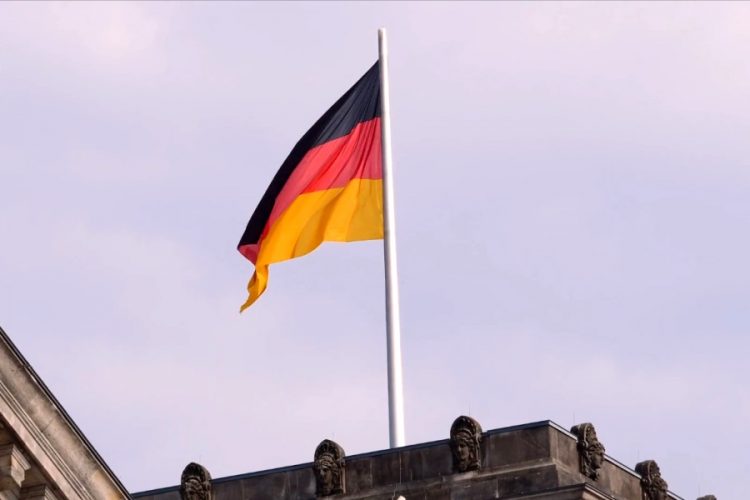 Немцев лишили традиционных пасхальных каникул