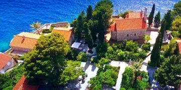 Ученые доказали, что классические туристы не влияют на ход пандемии