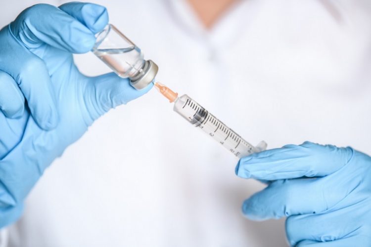 новость 09-04-2021 Египет запустил массовую вакцинацию работников туротрасли