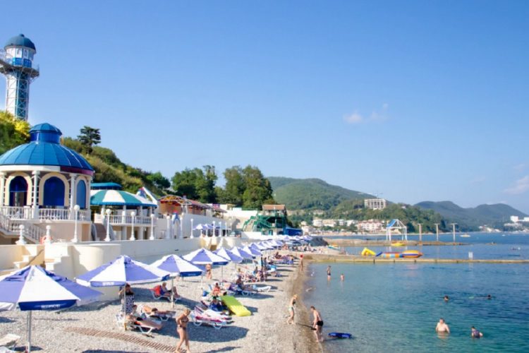 новость 18-04-2021 Подорожает ли отдых этим летом на курортах российского юга?