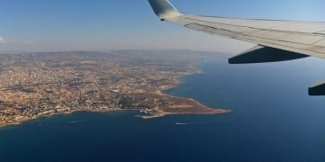 новость 18-04-2021 Из-за закрытия Турции авиабилеты в ОАЭ и на Кипр подорожали