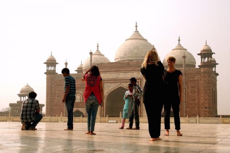 новость 28-04-2021 Список стран, запретивших поездки в Индию, расширился