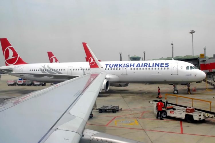 Как вернуться из Стамбула после 15 апреля?