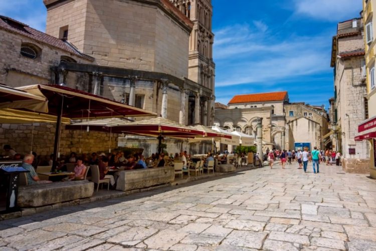 Документы на турвизу Хорватии можно подать в 19 российских городах