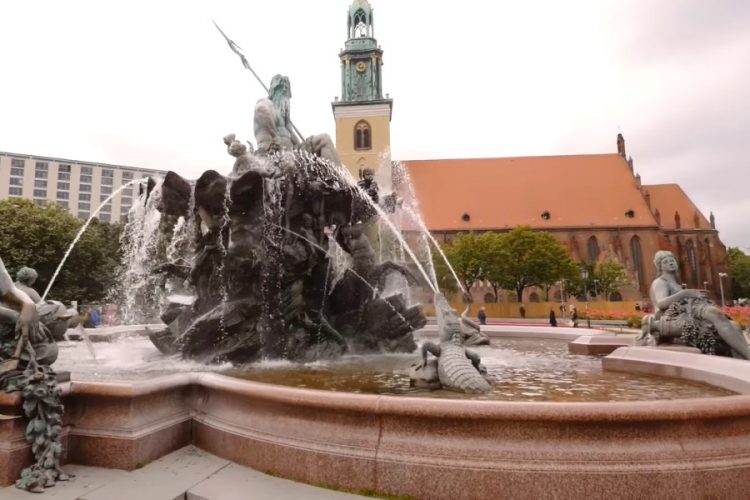 Германия готова покупать вакцину Спутник V