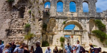 Накануне туристического сезона активизировались мошенники