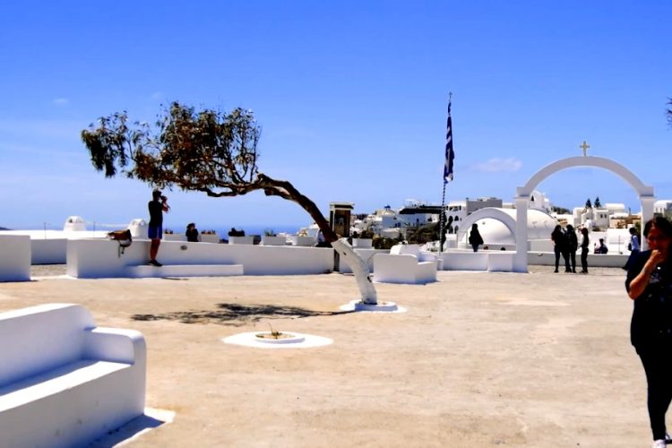 Консульство обеспечит визами всех, кто планирует поездку в Грецию