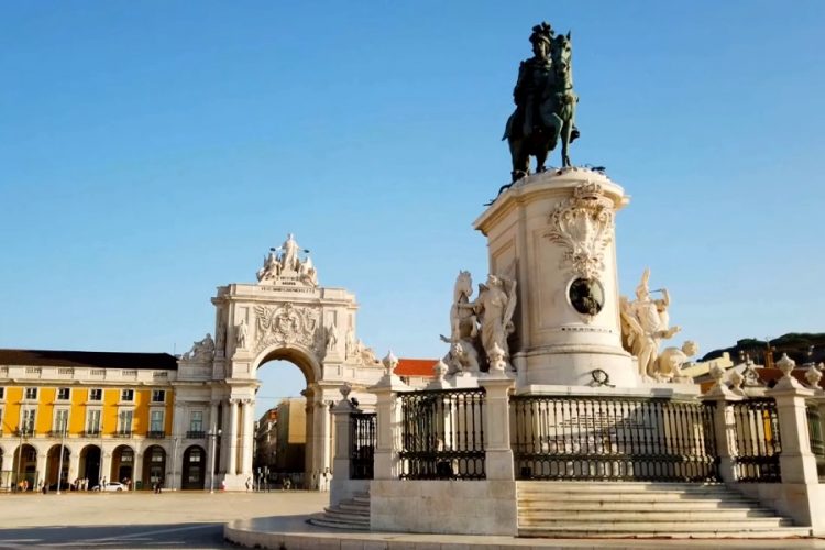 В Португалии обрадовали последними решениями об ограничениях