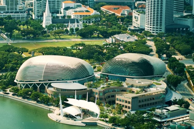 В Сингапуре начнут принимать туристов по новой технологии