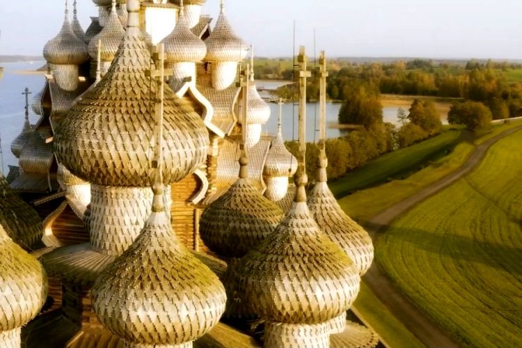 В России ремонтируют дороги к достопримечательностям