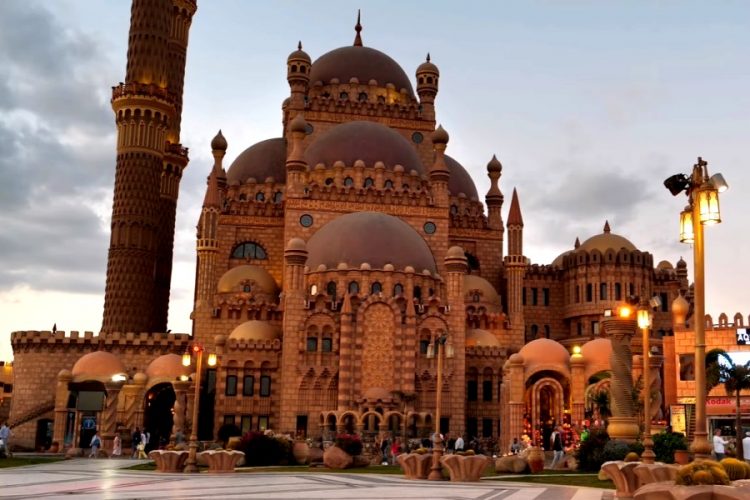 Туроператор сообщил о старте продаж туров в Египет