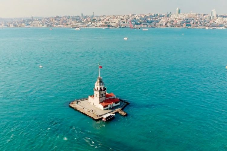 Туркомпаниям рекомендовали не продавать туры в Турцию на лето