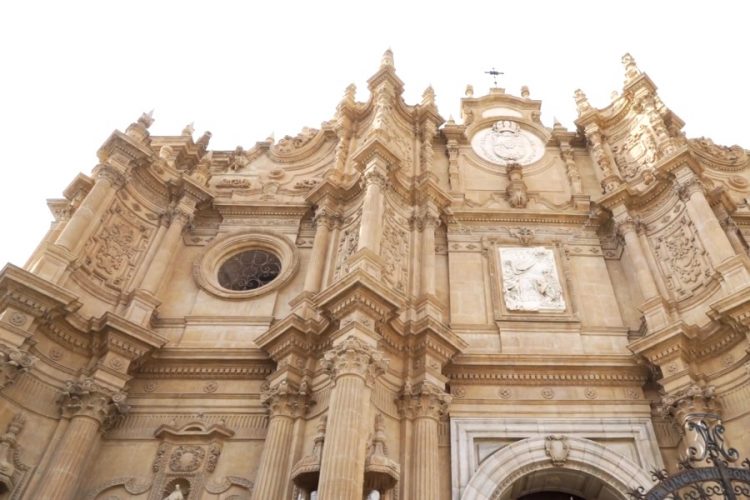 Туроператоры отменяют туры в несколько стран