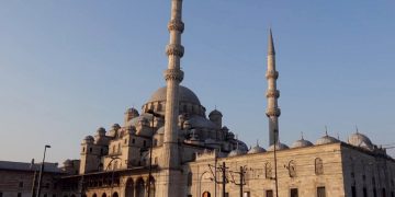 Отели Турции массово переходят в руки арабов