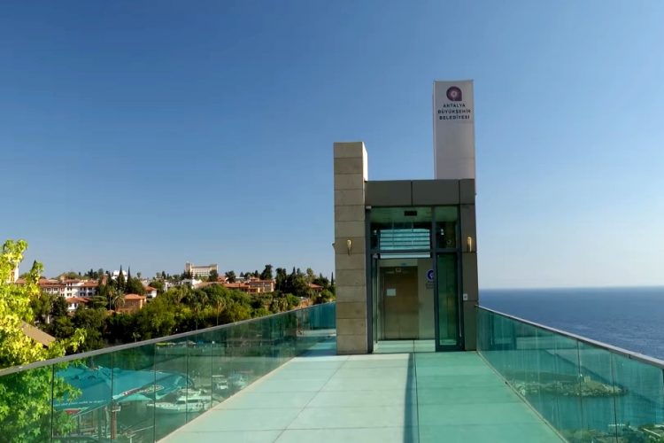 Пресс-секретарь президента прокомментировал закрытие рейсов в Турцию