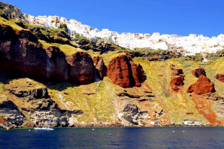 В Грецию разрешат ехать уже с 19 апреля