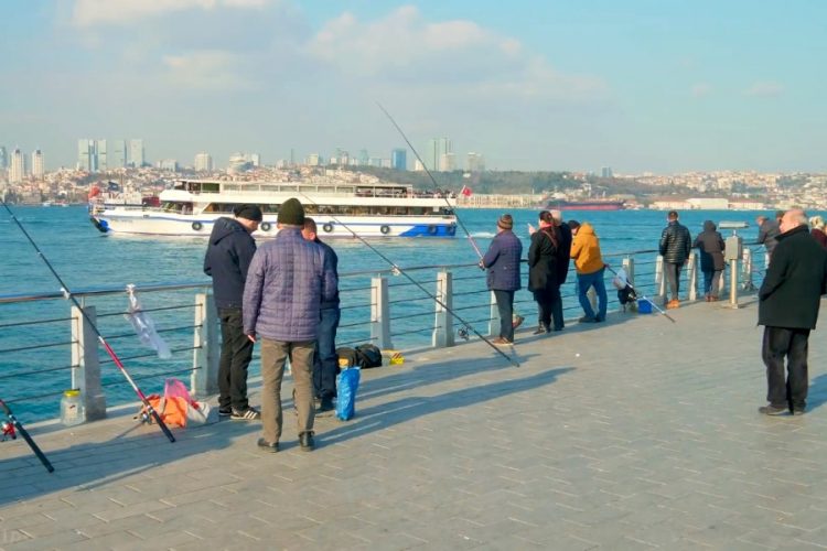 Еще одно государство планирует массово отправлять туристов в Турцию