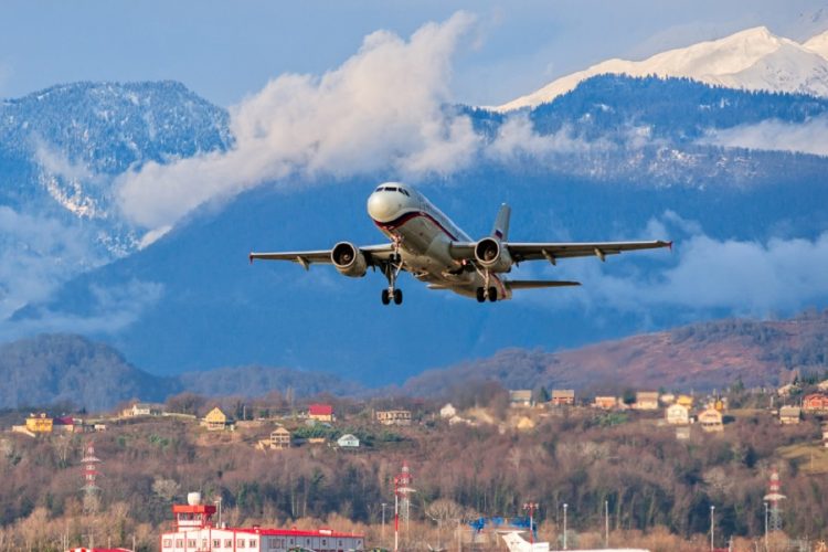 новость 12-05-2021 За какую цену можно улететь в Сочи по окончании майских праздников?