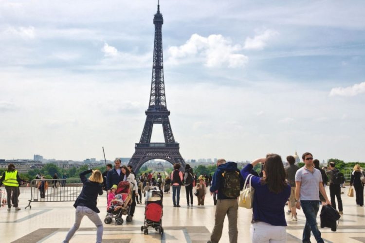 новость 14-05-2021 Франция будет использовать светофорную систему