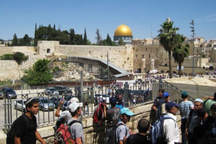 новость 04-05-2021 Открытие Израиля для туристов оказалось под угрозой