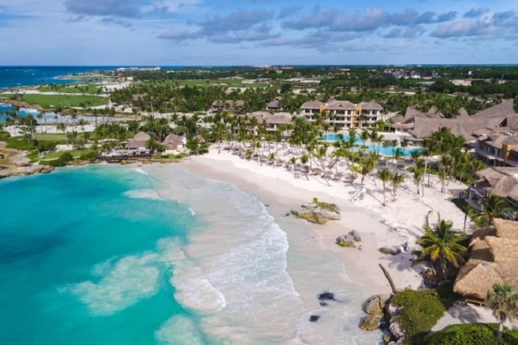 новость 04-05-2021 Доминикана изменила условия въезда для иностранных туристов