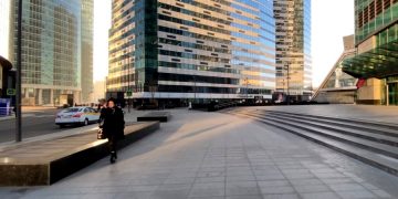 Кафе и рестораны Москвы предложат скидки вакцинированным от ковида