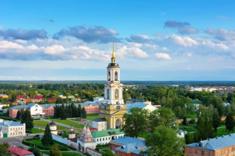 Отели России смогут отказать в заселении дебоширам