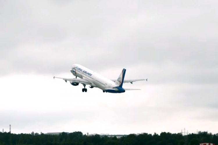 Уральские авиалинии полетели из Астрахани в Дубай