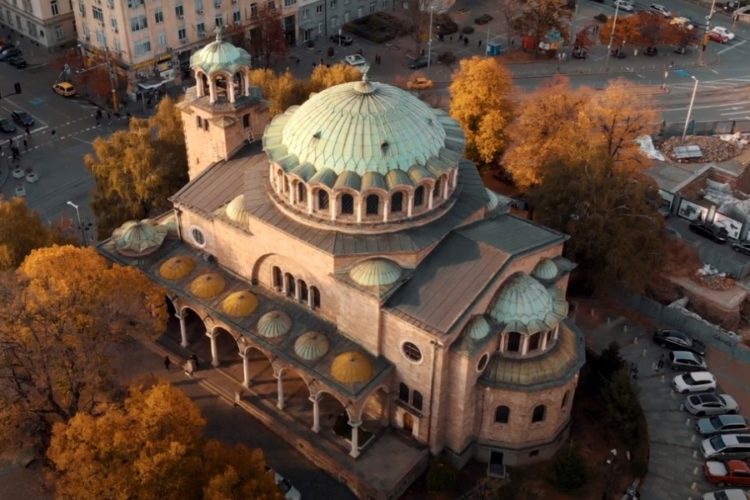 Россиян не повезут летом на отдых в Болгарию