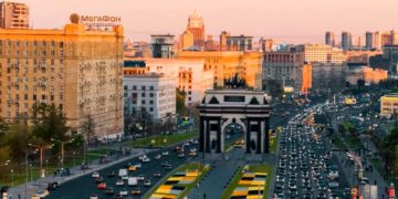 Россияне начали в 10 раз больше тратить на путешествия