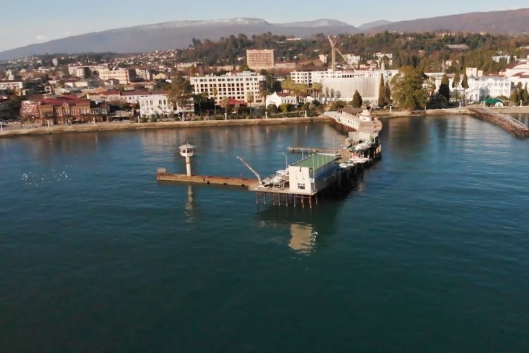 Тесты во время поездок в Абхазию таки не нужны