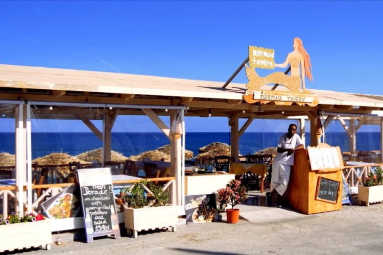 Как страны открывают туризм накануне высокого сезона?