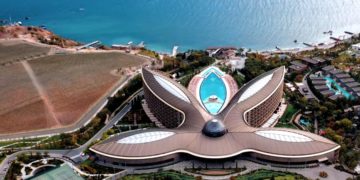Чартеры сильно удешевили отдых в Крыму в этом году