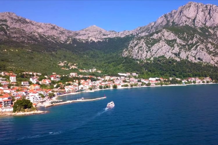 Визовые центры стран ЕС начали работать. Что это значит для россиян?