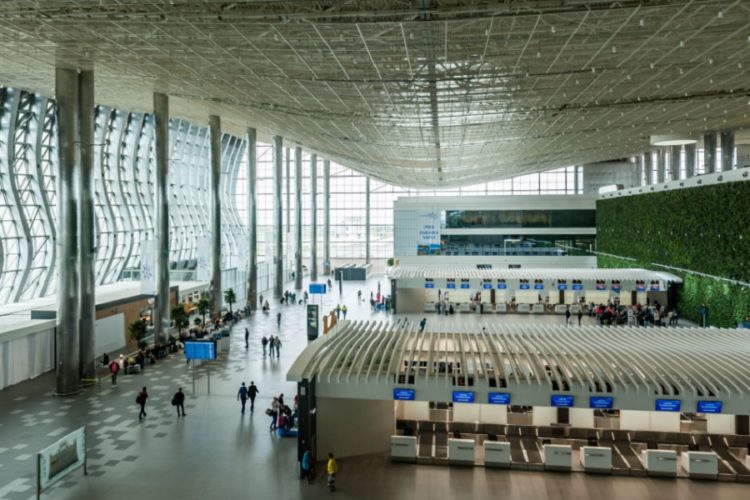 новость 01-06-2021 Аэропорт Симферополя установил рекорд по пассажиропотоку