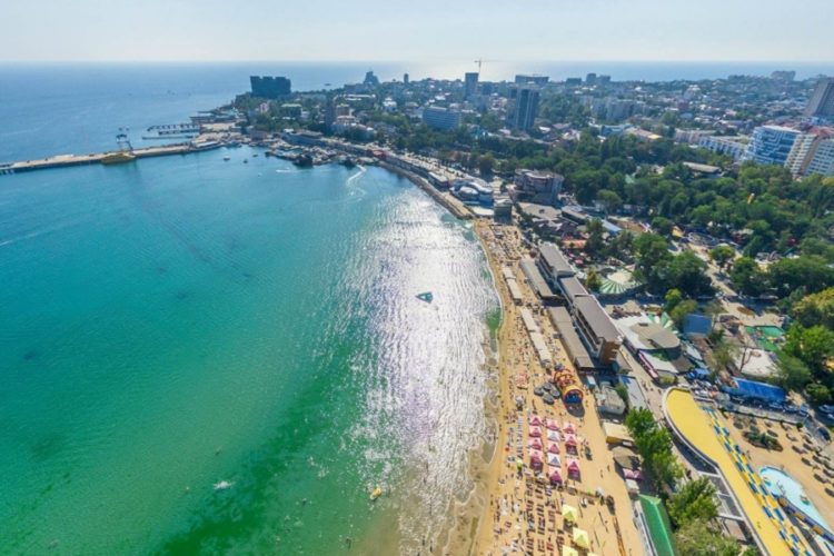 новость 01-06-2021 Стоимость отдыха на курортах Черного моря снизилась