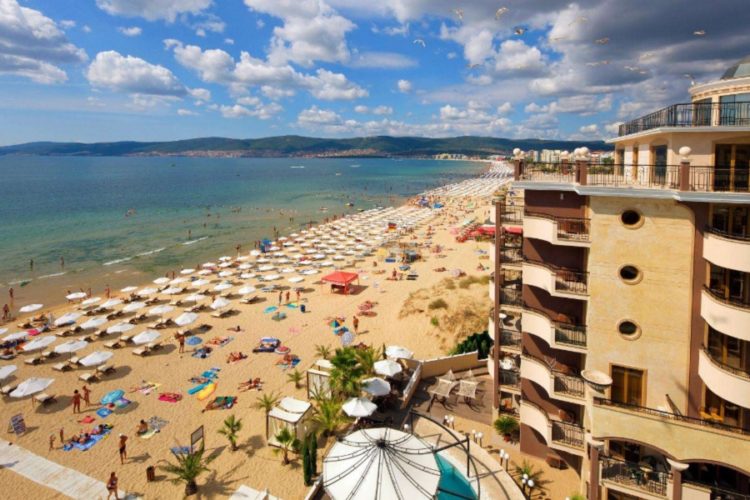 новость 05-06-2021 Пляжи Болгарии официально открылись для иностранных туристов