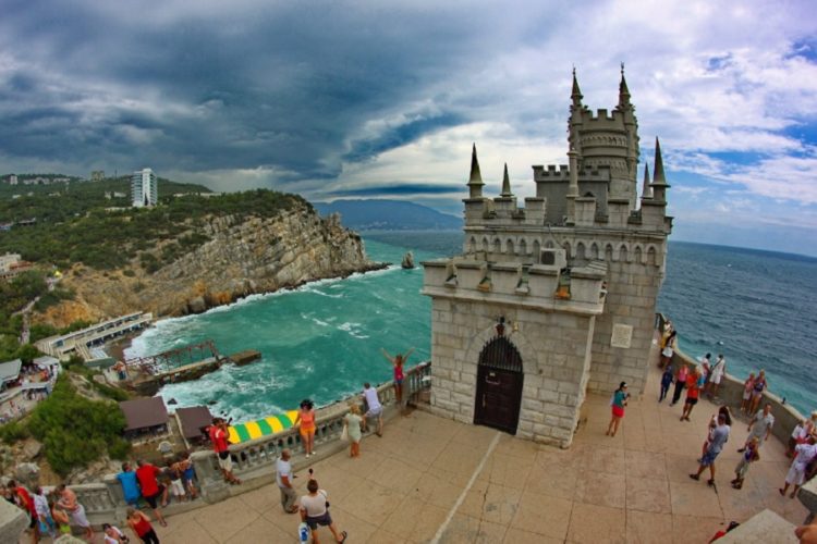 новость 06-06-2021 Чем разочаровал россиян отдых на полуострове Крым?